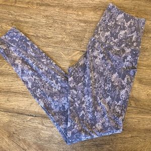 Lululemon Align snake print leggings size 6